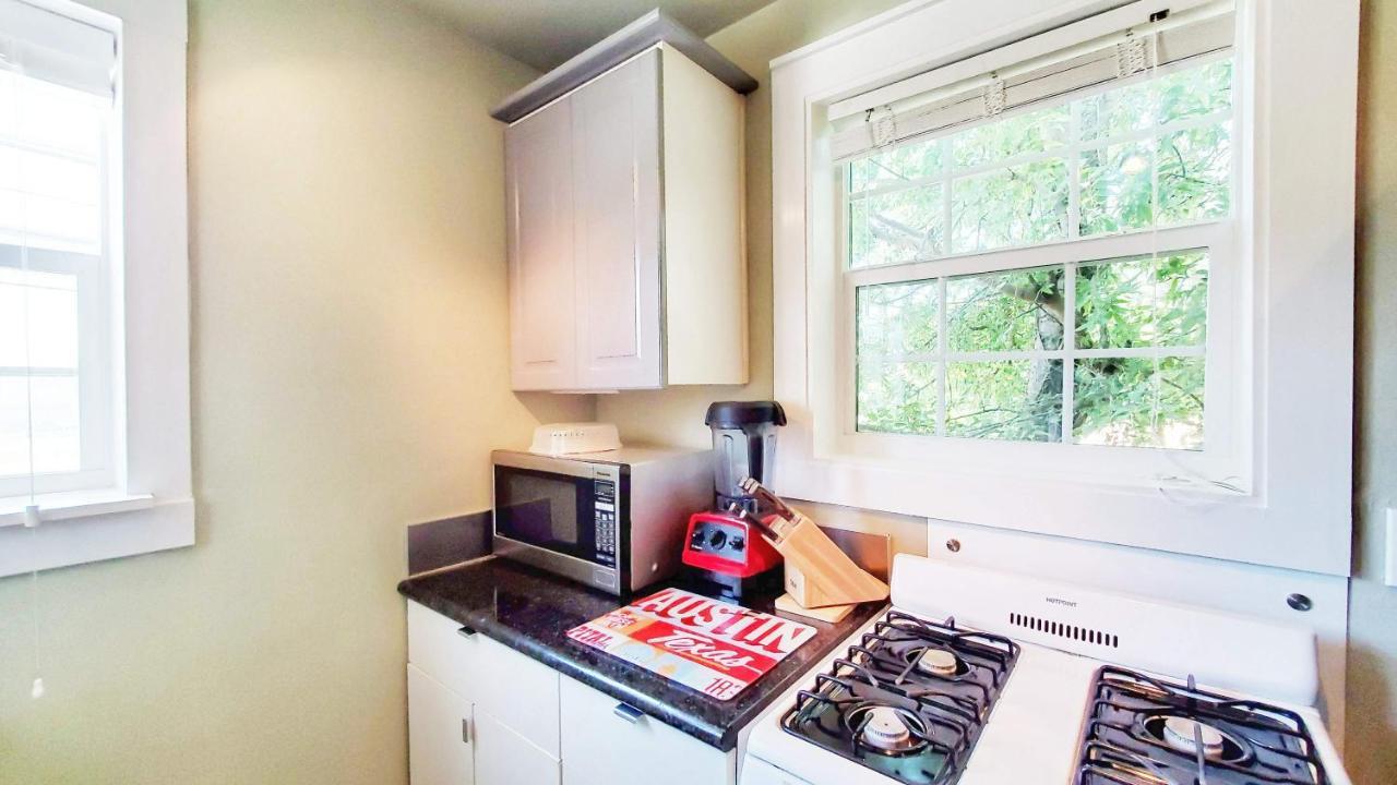Ut Moody Center Downtown Eco Pecan Tree House Free Wifi Parking Quiet Office أوستن المظهر الخارجي الصورة