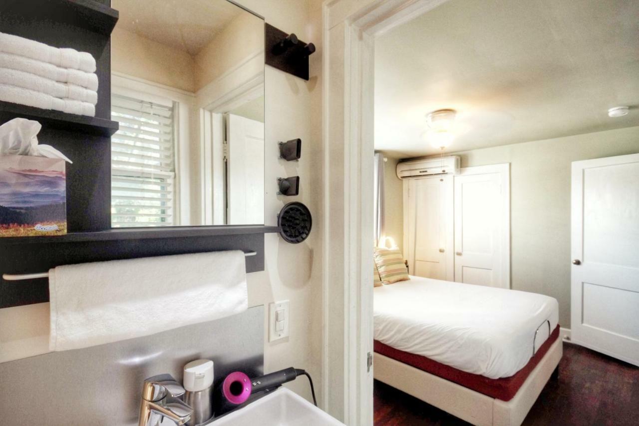 Ut Moody Center Downtown Eco Pecan Tree House Free Wifi Parking Quiet Office أوستن المظهر الخارجي الصورة